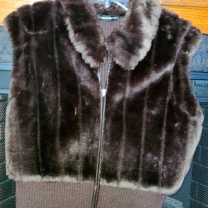 Fur vest